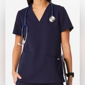 Figs Casma 3-pocket V-neck Scrub Top, Navy